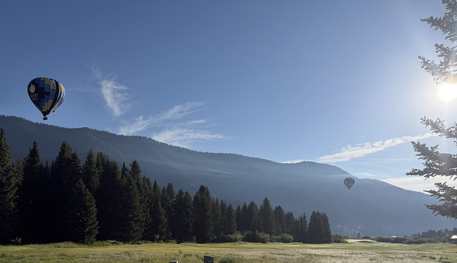 Hot air balloons in Big Sky