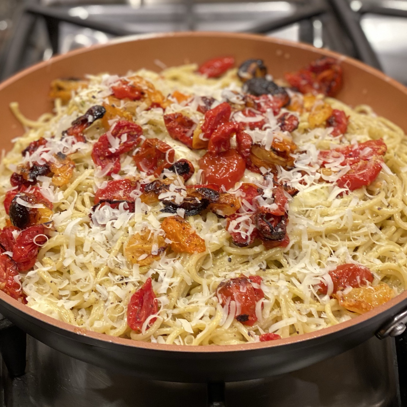 Spaghetti with Butter Roasted Tomato Sauce